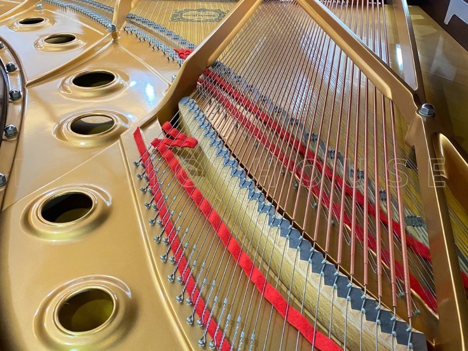 Cận cảnh YAMAHA S6 Walnut tại Piano House